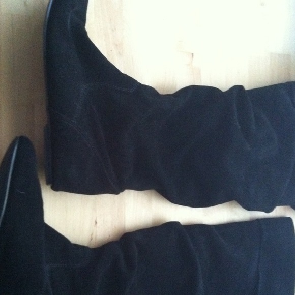 Hold- Steve Madden slouchy black boots