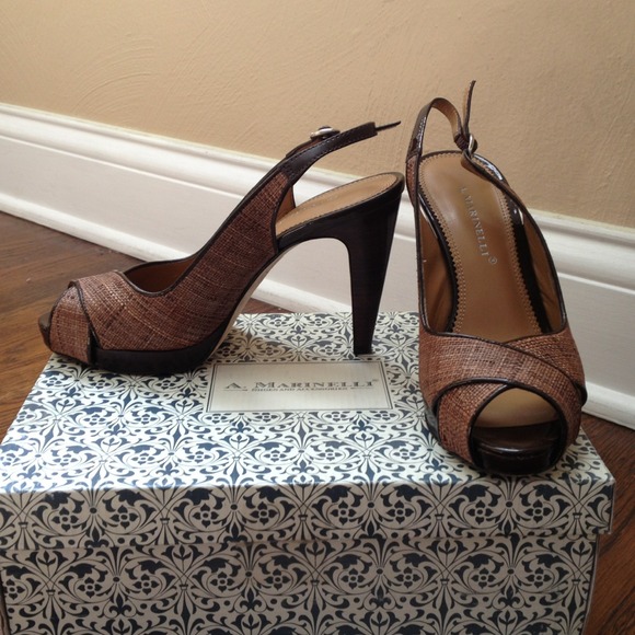 Raffia peep toe platform - Picture 1 of 3