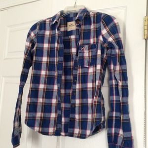 🌀BUNDLED🌀 Long sleeve button up.