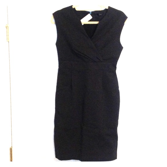 Banana Republic charcoal gray Shift Dress, size 4
