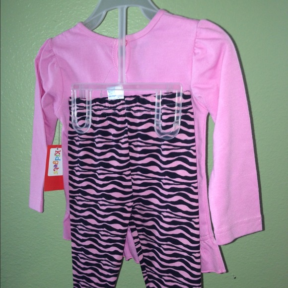 SOLD - Picture 3 of 4