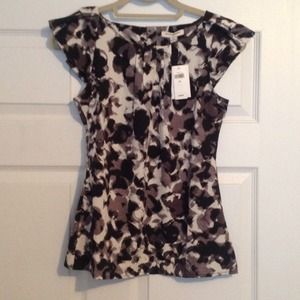 Banana Republic dressy top, black/white/gray XS