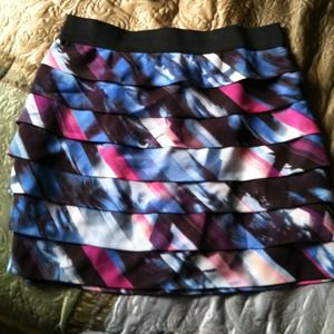 Guess skirt..elastic waste