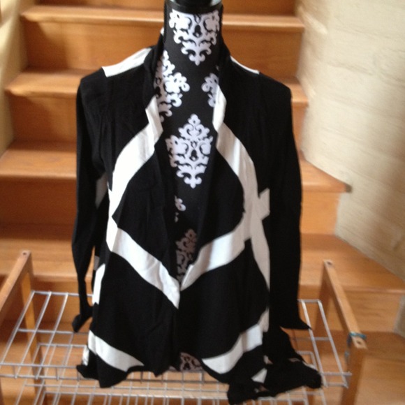 Jones New York Sweater Wrap - price reduced