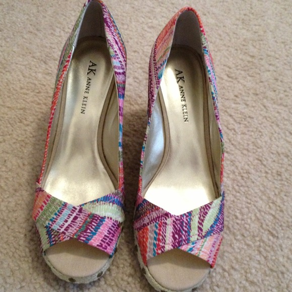 Ann Klein Multicolor Peep-toe Wedges