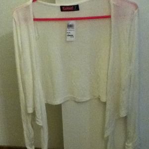 White shrug/cardigan