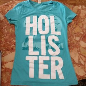❌Sold❌ Teal Hollister t-shirt
