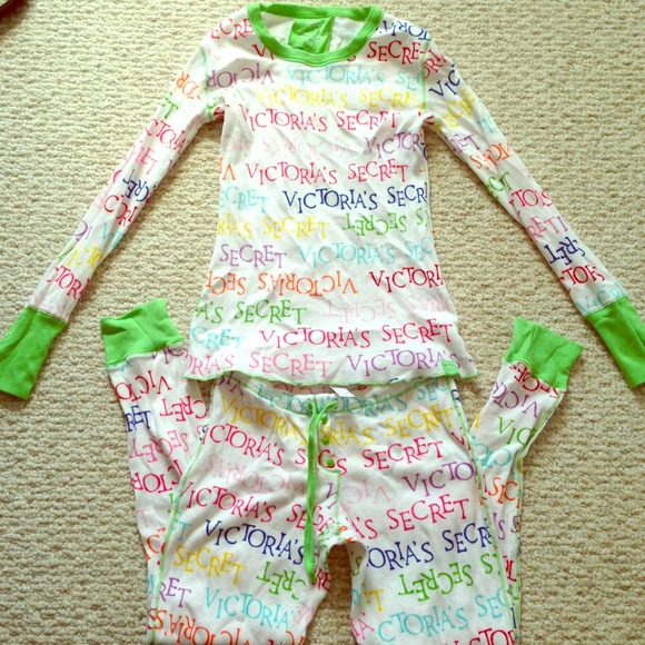 💤Bundled 💤long johns/PJs - Picture 1 of 2