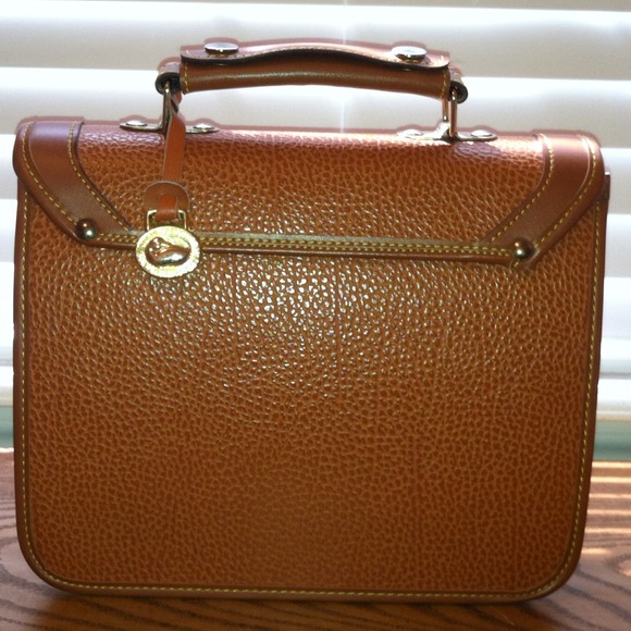 SOLD!! Vintage Dooney & Bourke bag - Picture 3 of 4