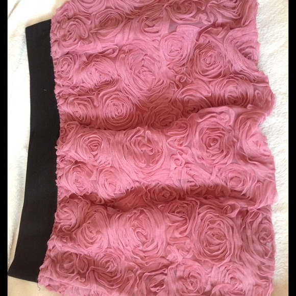 Cute pink rose skirt
