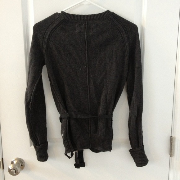Charcoal Gray/black sweater with belt - Picture 2 of 2