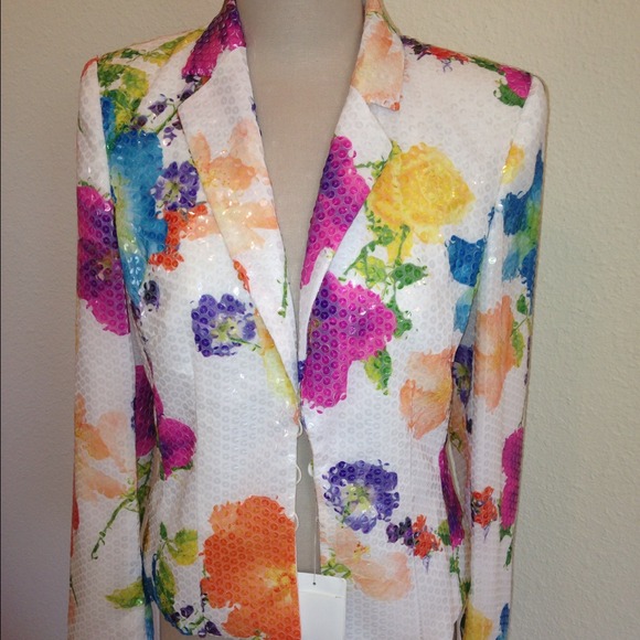 Escada jacket NWT