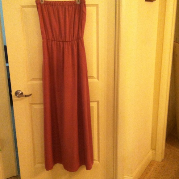 NWOT Miguelina pink strapless dress