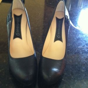 Boutique 9 black pumps