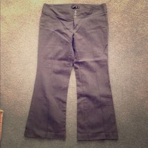 Gray capris