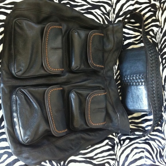 Banana Republic Handbags - Black leather Bananna Republic handbag and wallet