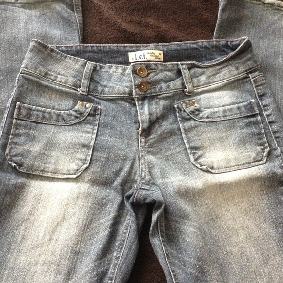 Price Reduced!! - LEI - Ashley Lowrise Flare