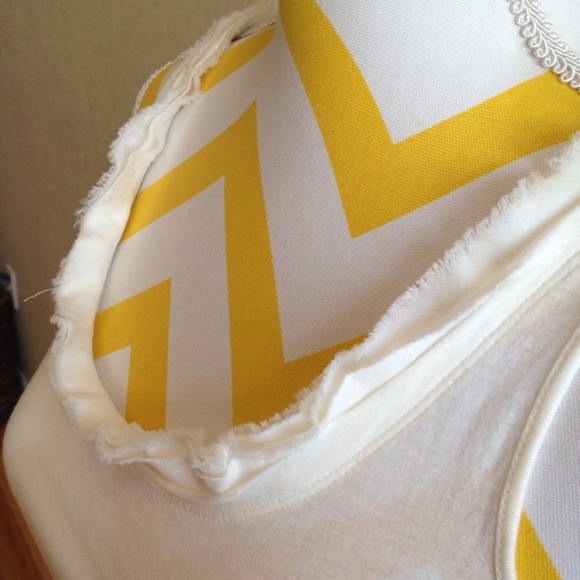 LOFT Ruffle Neck Tank Size XS - Picture 3 of 4