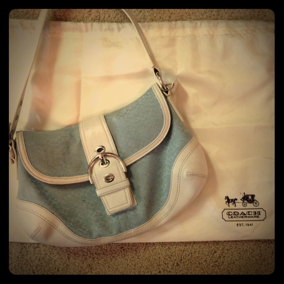 *REDUCED* Authentic Coach purse