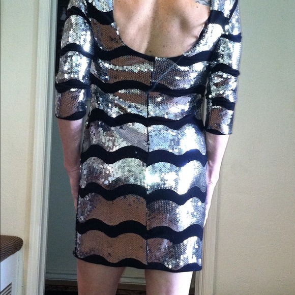 🔛Reduced!Gorgeous Dress - Picture 2 of 3