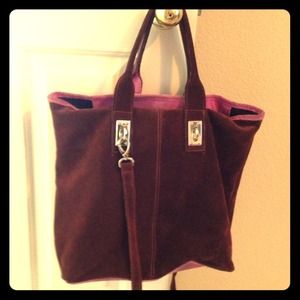 ✨SOLD✨Pulicati suede bag
