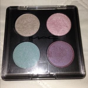 ***TRADED***MAC Eyeshadow Quad