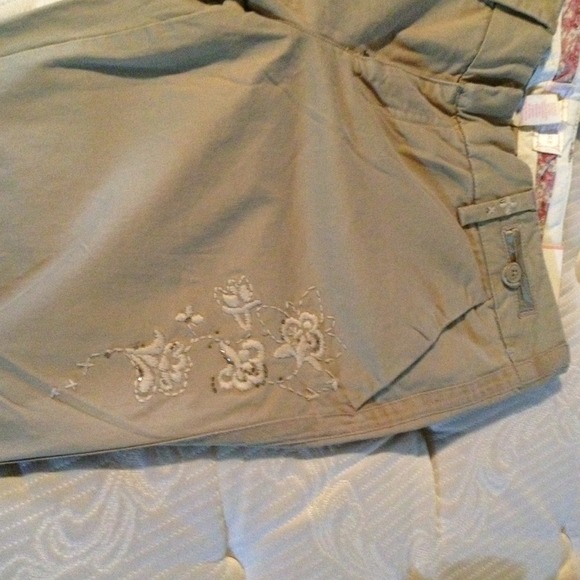 BUNDLED!!!!!SOLD!!!!!!! - Picture 2 of 4