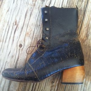 Colleen Cordero ankle boots, hand made.
