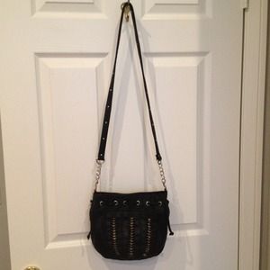 🚫SOLD🚫Candie's black cross body bag