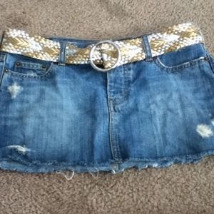 Jean skirt with belt