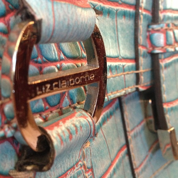 Liz Claiborne Blue and Pink Leather Handbag - Picture 2 of 3