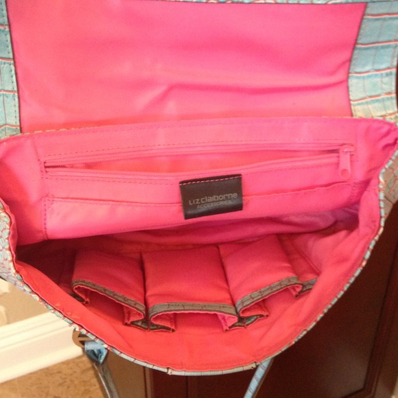 Liz Claiborne Blue and Pink Leather Handbag - Picture 3 of 3