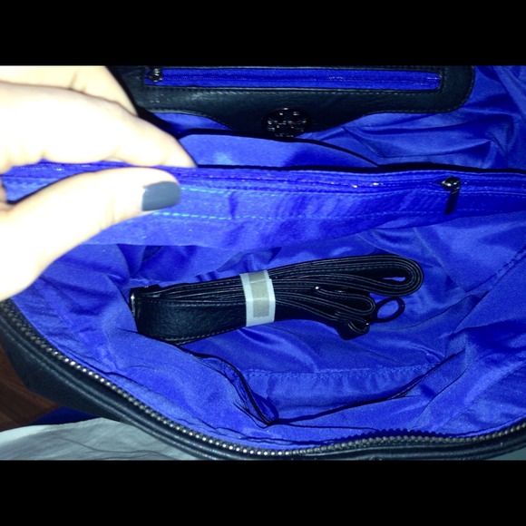 Purse - Picture 4 of 4