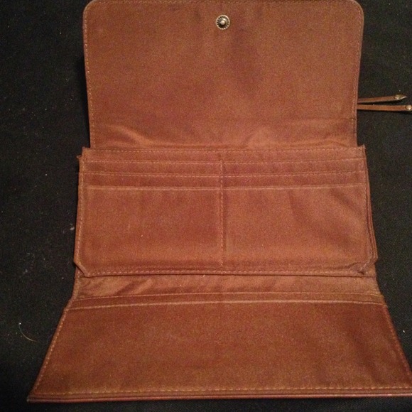 Brown Wallet - Picture 2 of 3