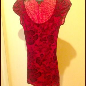 Red floral cap sleeve, scoop neck top