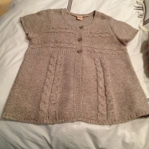 BUNDLED S/S sweater size 16/18