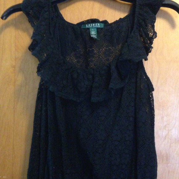 SOLD IN BUNDLE RL lacy tank. Scalloped neck