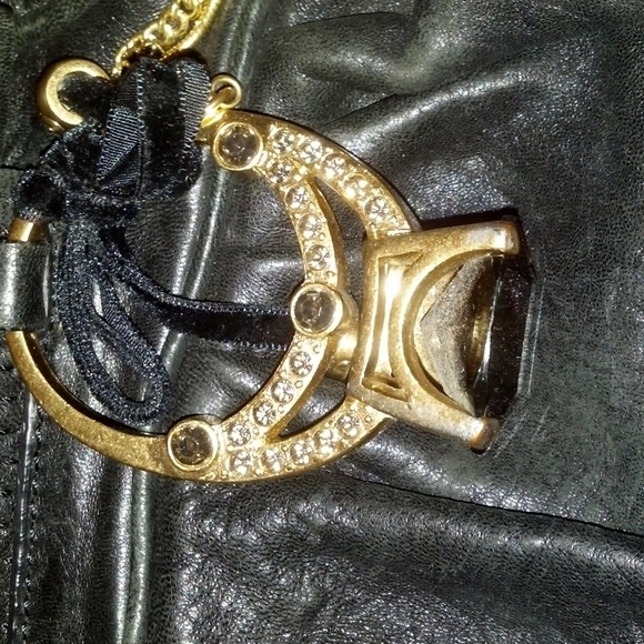 Juicy Couture engagement ring black leather bag!!! - Picture 2 of 3