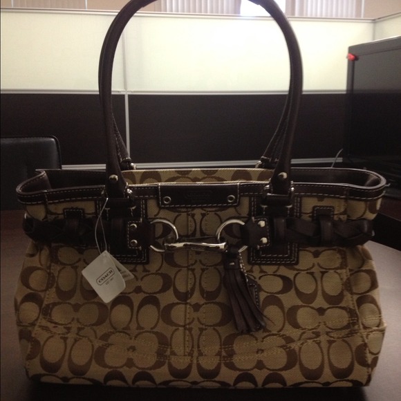 Brand new coach purse 💕✨