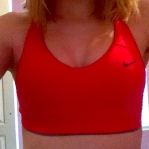 Padded Dri-Fit Nike Sports Bra ✔