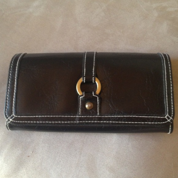 Black worn-leather-look wallet/clutch