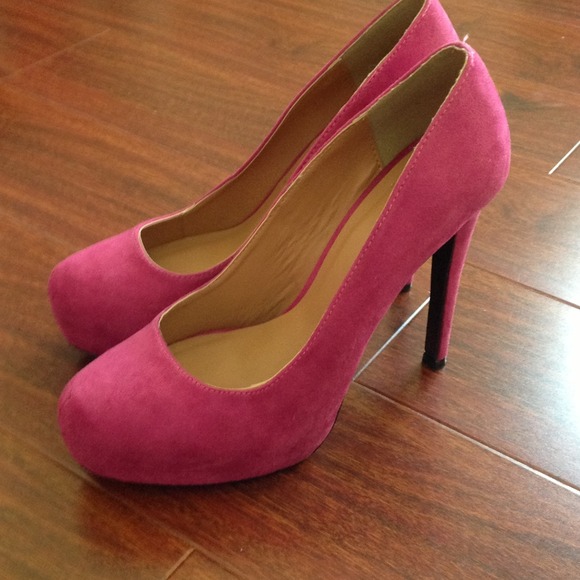 Shoes - Hot pink platform heels