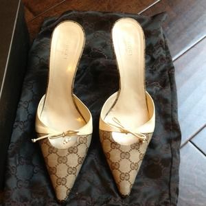 100% authentic Gucci stacked heels size 8.5B