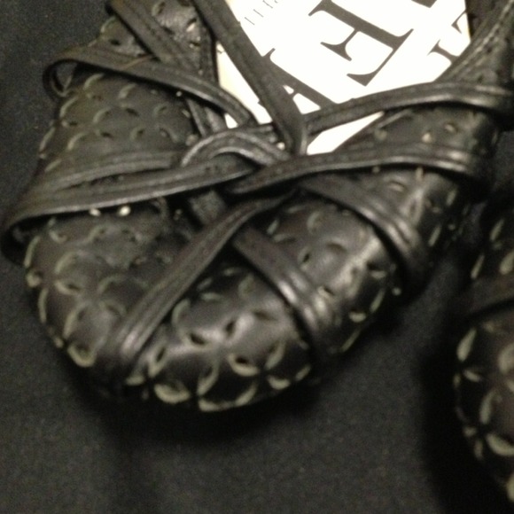 👠Jeffrey Campbell Elle Black Kid Skin Flats - Picture 3 of 4