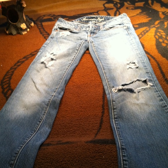 Jeans - Picture 2 of 3