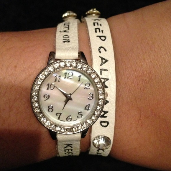 Wrap around watch