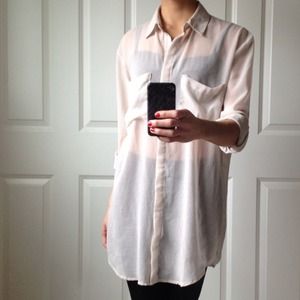 RESERVED for @ohmallory Ivory pocket bd shirt