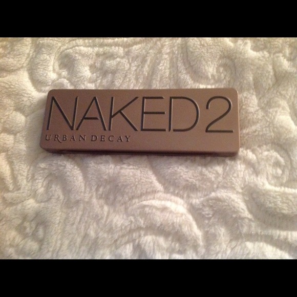 Naked 2 urban decay palette