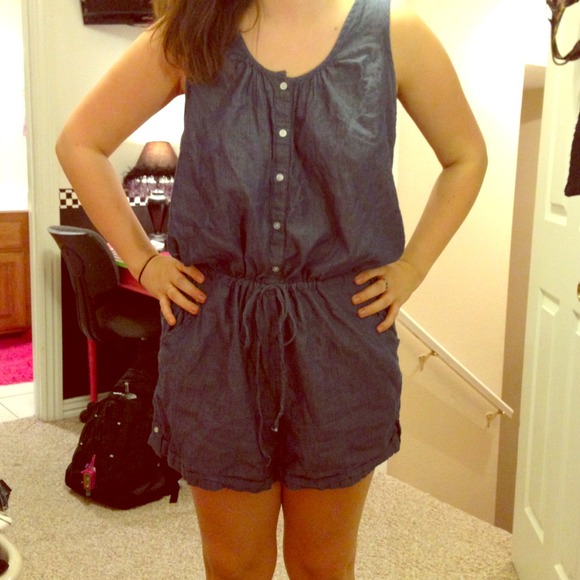 Chambray romper! Super fab! 💋