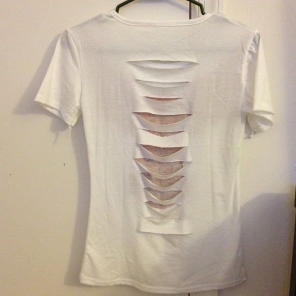 Tshirt - Picture 3 of 3